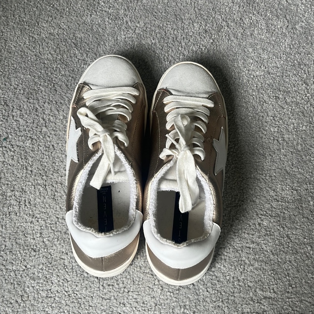 STEVE MADDEN Gold Star Sneakers